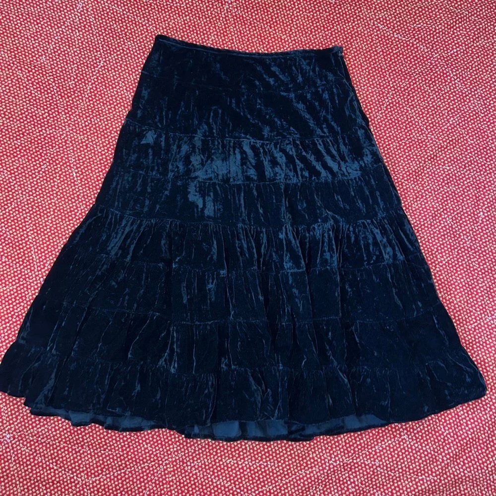 Apostrophe Black 2000s vintage Velvet Tiered maxi Skirt